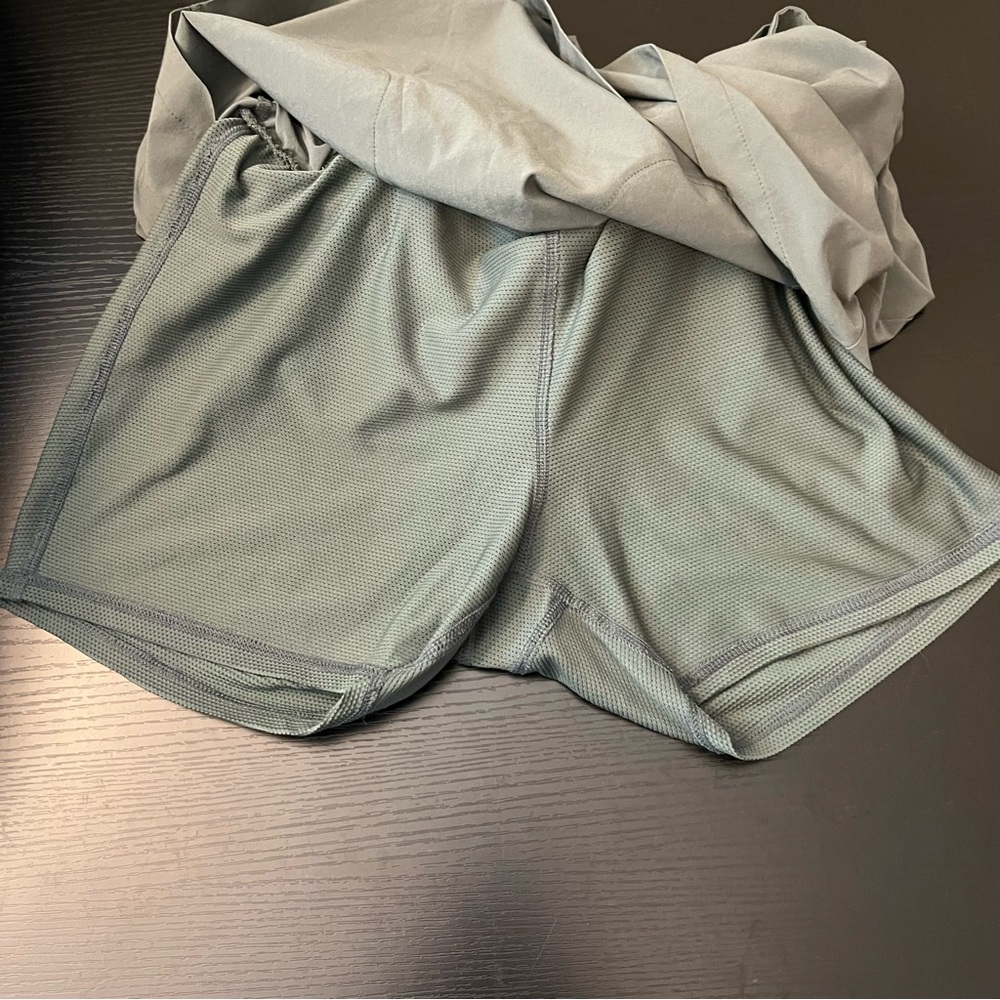 Athleta Women’s Green Skort Small - Picture 5 of 8
